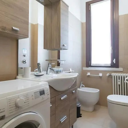 Porta Romana Flat * ミラノ
