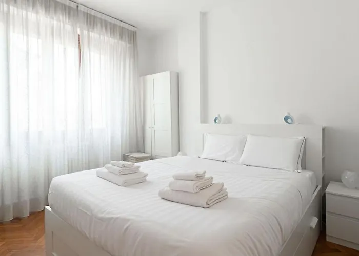 Muratori Flat * Milan